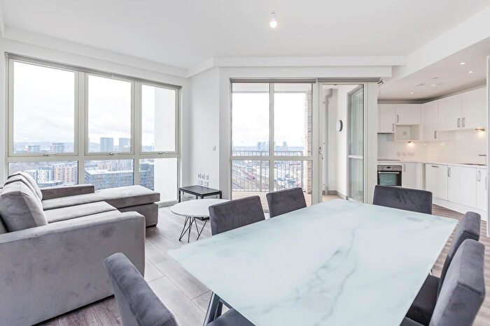 2 Bedroom Apartment To Rent In Argo Apartments, Canning Town London, E16