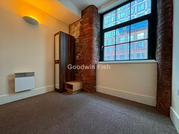 2 Bedroom Apartment To Rent In Cambridge Street, Manchester, M1