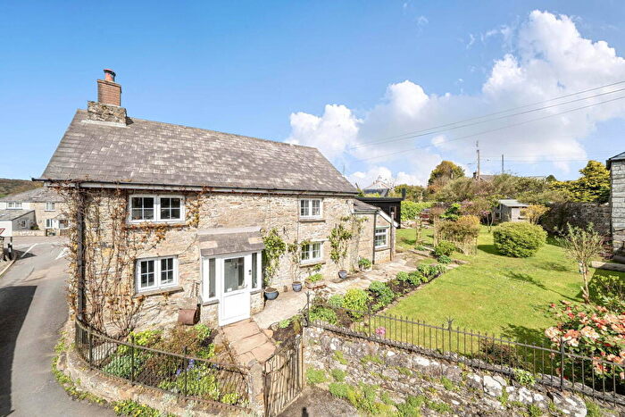 3 Bedroom Detached House For Sale In Trewint, Launceston, PL15