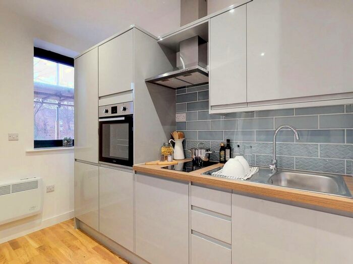 Studio To Rent In St Mary's Road, Sheffield, South Yorkshire, S2