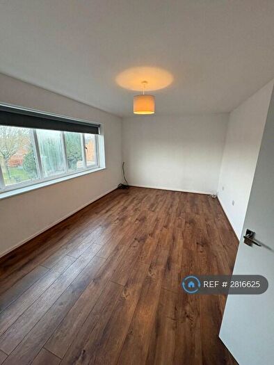 2 Bedroom Flat To Rent In East Leake, Loughborough, LE12