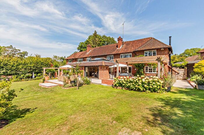 6 Bedroom Detached House For Sale In Roundals Lane, Hambledon, Godalming, Surrey, GU8