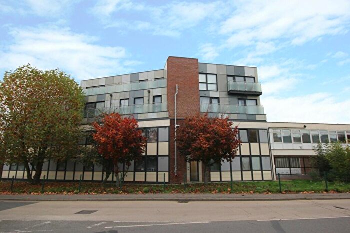 1 Bedroom Apartment To Rent In Crownage House, Radford Way, CM12