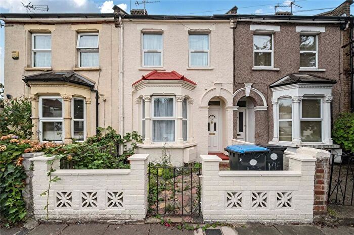 3 Bedroom Terraced House For Sale In Chiswick Road, Edmonton, London, N9