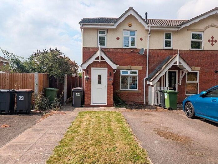 2 Bedroom End Of Terrace House For Sale In Penshurst Way, Nuneaton, CV11