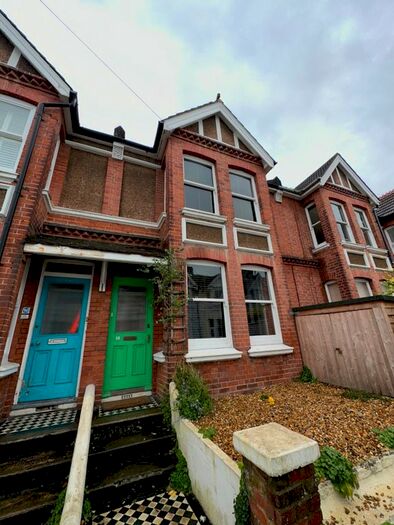 4 Bedroom Terraced House To Rent In Landseer Road, Hove, BN3