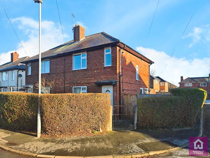 3 Bedroom Semi Detached House For Sale In Victoria Road, Saltney, Chester, Flintshire, CH4