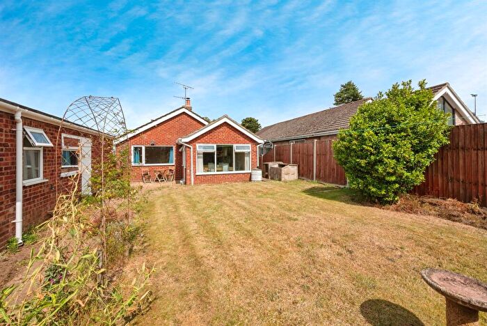 3 Bedroom Detached Bungalow For Sale In Church View Close, Reedham, Norwich, NR13