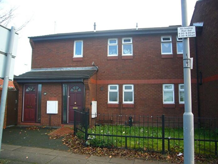 2 Bedroom Flat To Rent In Commercial Road, Liverpool, Merseyside, L5