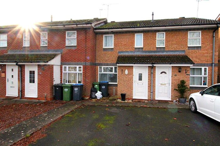 2 Bedroom House To Rent In Grendon Drive, Rugby, CV21