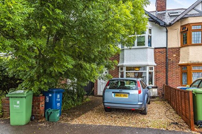 5 Bedroom Semi-Detached House To Rent In Ridgefield Road, Hmo Ready Sharers, OX4