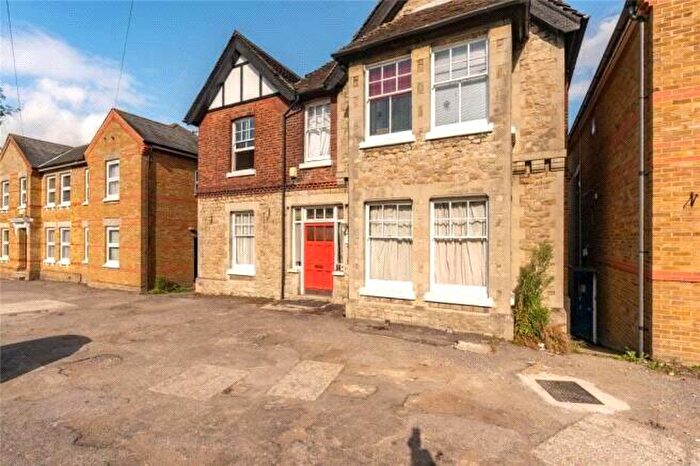 1 Bedroom Flat For Sale In London Road, Maidstone, Kent, ME16