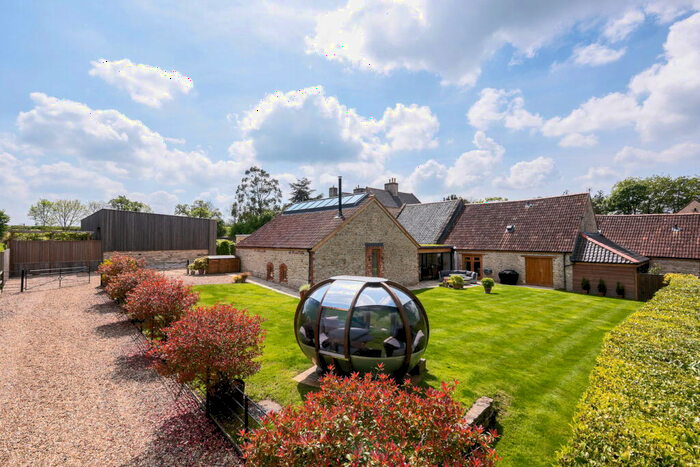 4 Bedroom Barn Conversion For Sale In The Wellsway, Burnett, Nr Bath, BS31