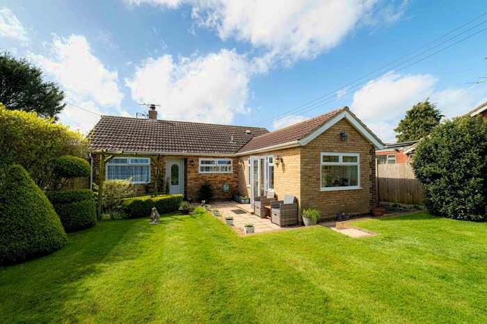 3 Bedroom Detached Bungalow For Sale In Aerodrome Road, Bekesbourne, CT4