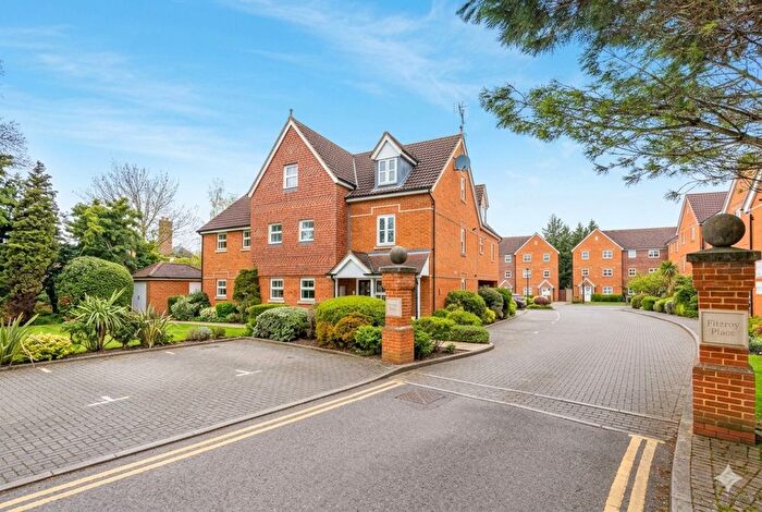 2 Bedroom Flat For Sale In Berwick Lodge Fitzroy Place Blackborough Road, Surrey, RH2