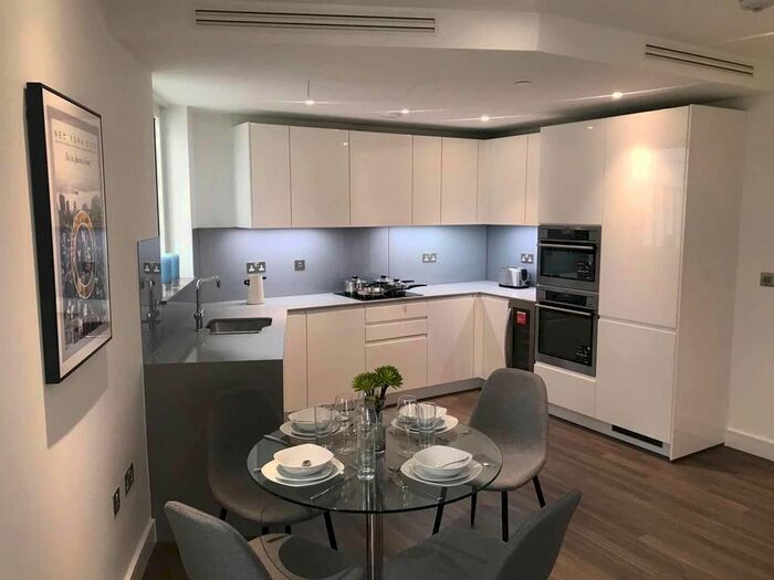 2 Bedroom Flat To Rent In Brent House, London, SW8