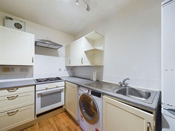 1 Bedroom Flat For Sale In Murray Terrace, Smithton, Inverness, IV2