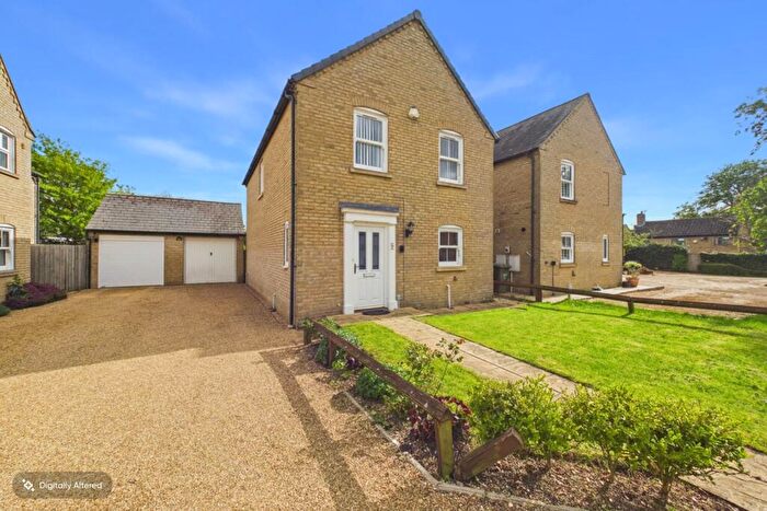 4 Bedroom Detached House For Sale In Garratt Drive, Warboys, Huntingdon, Cambridgeshire, PE28