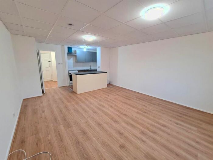 Studio To Rent In Belgrave Road, Leicester, LE4