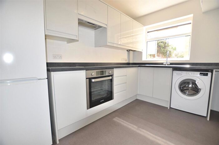 2 Bedroom Apartment To Rent In Beddington Gardens, Wallington, SM6