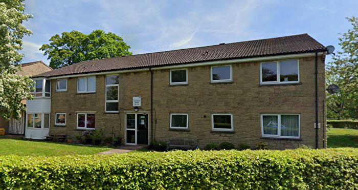1 Bedroom Sheltered Housing To Rent In Mount Pleasant, LS29