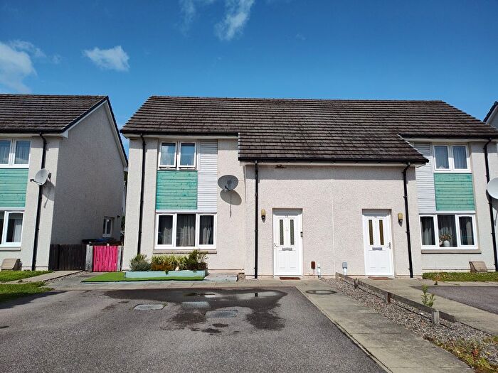 2 Bedroom Semi-Detached House For Sale In Foresters Way, Inverness, IV3