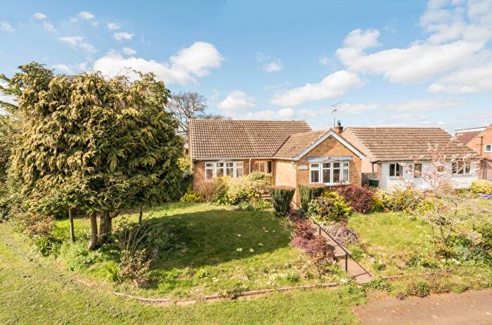 3 Bedroom Detached Bungalow For Sale In The Broadway, Norton, Daventry, NN11