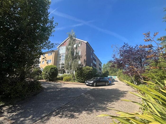 1 Bedroom Flat To Rent In Alexandra Road, Reading, Berkshire, RG1