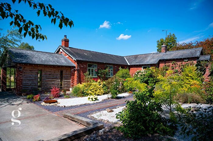 3 Bedroom Bungalow For Sale In Kenchester, Hereford, HR4