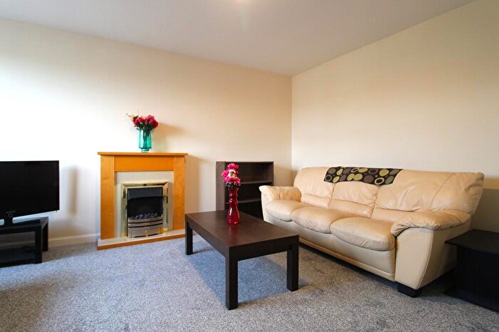 2 Bedroom Flat To Rent In Eday Road, Aberdeen, AB15