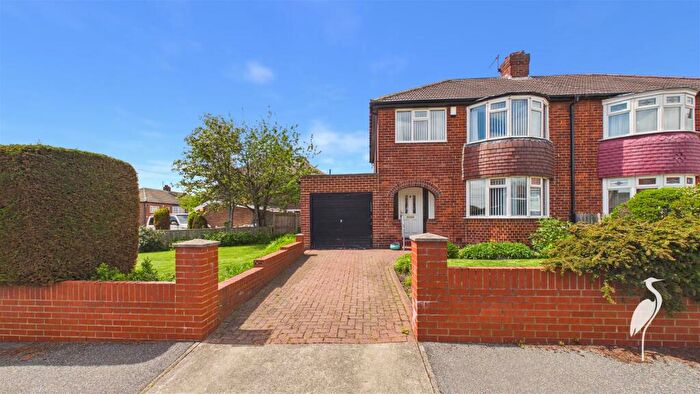 3 Bedroom Semi-Detached House For Sale In Corry Court, High Barnes, Sunderland, SR4