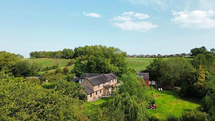 4 Bedroom Cottage For Sale In Moreton Meadows Farm, Stony Lane, Congleton, CW12