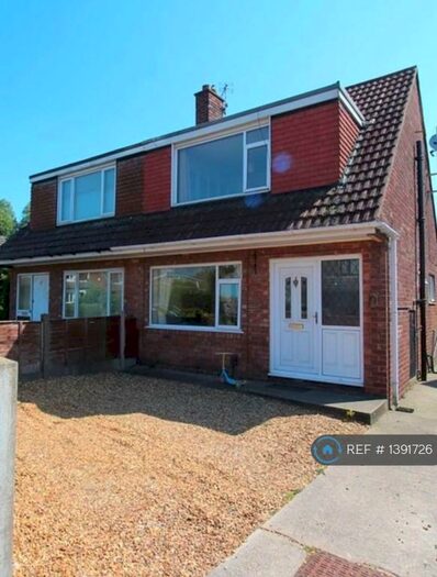 3 Bedroom Semi-Detached House To Rent In Douglas Close, Bamber Bridge, Preston, PR5