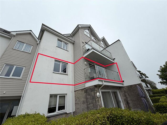 2 Bedroom Apartment To Rent In Lynwood Gardens, Alexandra Road, St Austell, Cornwall, PL25