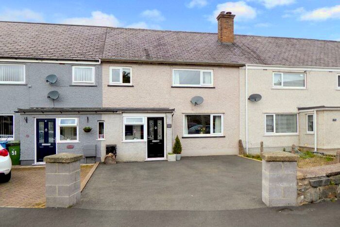 3 Bedroom Terraced House For Sale In Bethesda, LL57