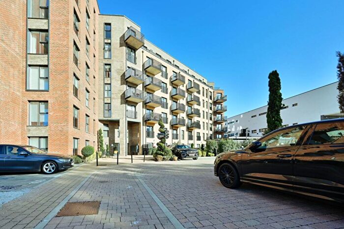 2 Bedroom Flat For Sale In The Foundry, Dacorum Way, Hemel Hempstead, HP1
