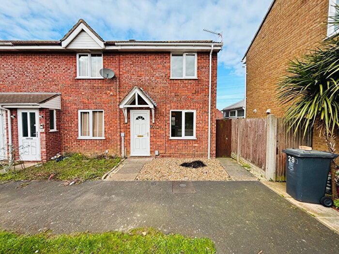 2 Bedroom End Terrace House For Sale In Dover Court, Caister-On-Sea, NR30