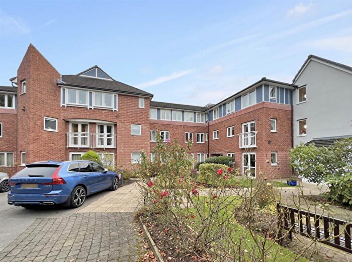 1 Bedroom Retirement Property For Sale In Telegraph Road, Heswall, Wirral, CH60