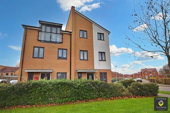 3 Bedroom Semi Detached House For Sale In Lime Tree Avenue, Hardwicke, GL2