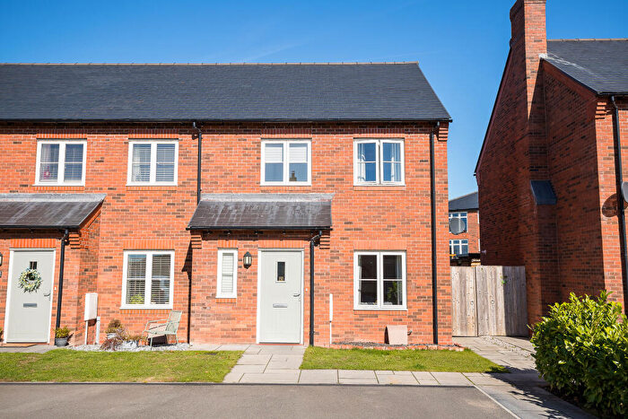 3 Bedroom Semi-Detached House For Sale In Hill Garth Road, Newton By Tattenhall, CH3