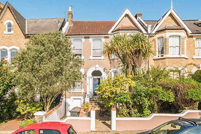 Studio For Sale In Breakspears Road, Brockley, SE4