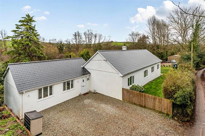 4 Bedroom Detached House For Sale In Keymelford, Crediton, EX17