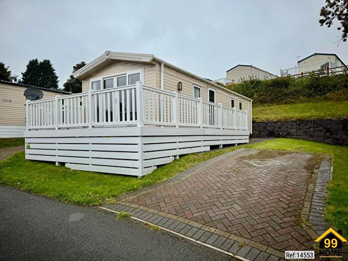 2 Bedroom Park Home For Sale In Star Resort Snowdon View, Brynrefail, Llanberis, United Kingdom, LL55