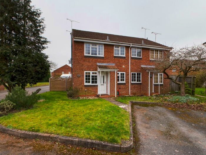 1 Bedroom Semi-Detached House To Rent In Ebourne Close, Kenilworth, Warwickshire, CV8