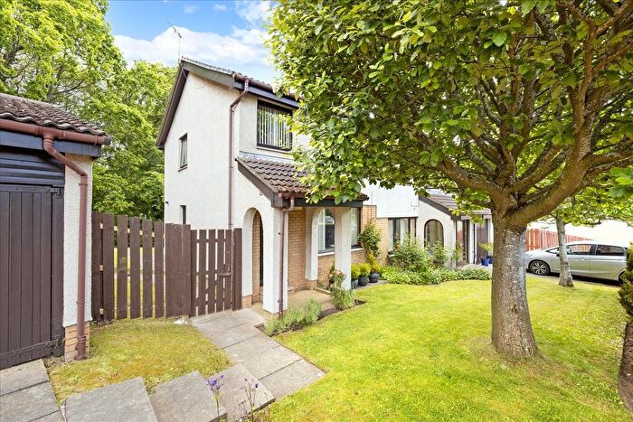 3 Bedroom Semi-Detached House For Sale In Candlemakers Park, Edinburgh, EH17