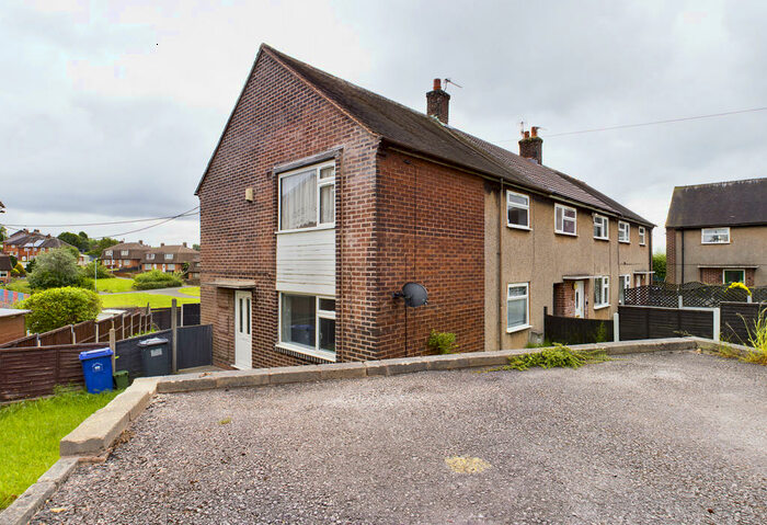 3 Bedroom Semi-Detached House To Rent In Hazel Road, Newcastle Under Lyme, Staffordshire, ST5
