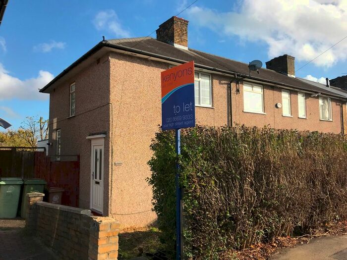 2 Bedroom End Of Terrace House To Rent In Peterborough Road, Carshalton, SM5