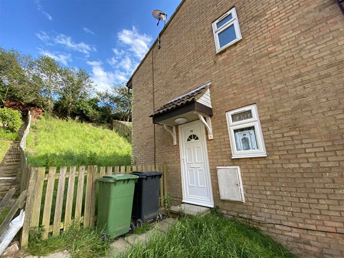 2 Bedroom Semi-Detached House To Rent In Pinders Road, Hastings, TN35