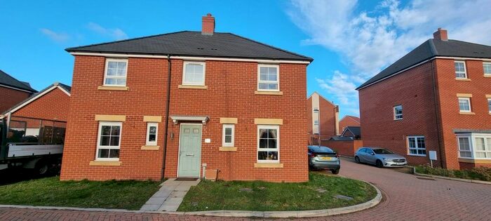4 Bedroom Detached House To Rent In Forgetmenot Way, Emersons Green, Bristol BS16