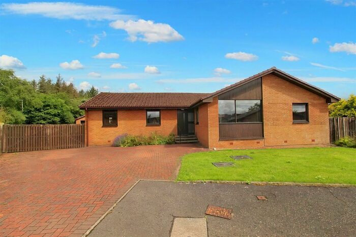 4 Bedroom Detached Bungalow For Sale In Craigiehall Crescent, Erskine, PA8